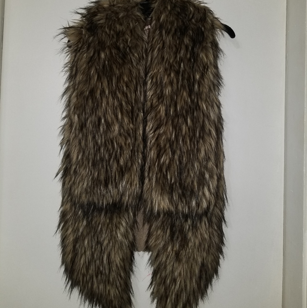 Faux fur vest, very soft